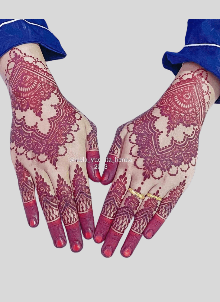 Stunning Hamburg Henna Design