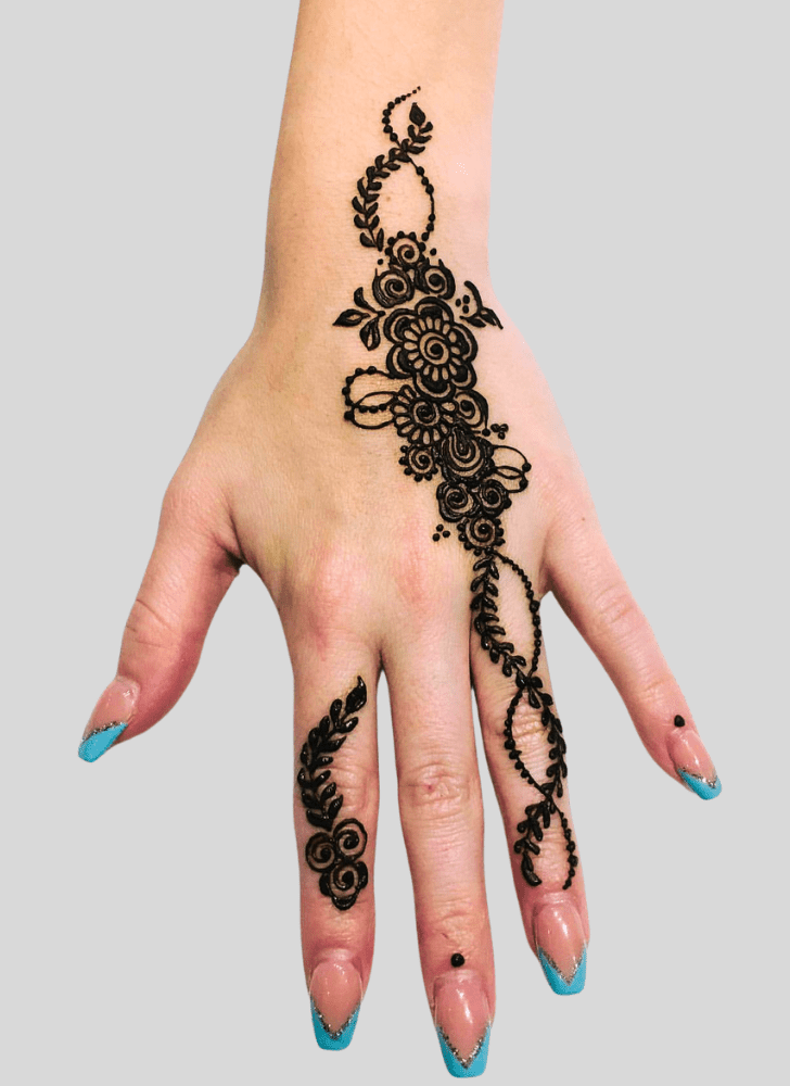 Appealing Hand Finger Mehndi Design