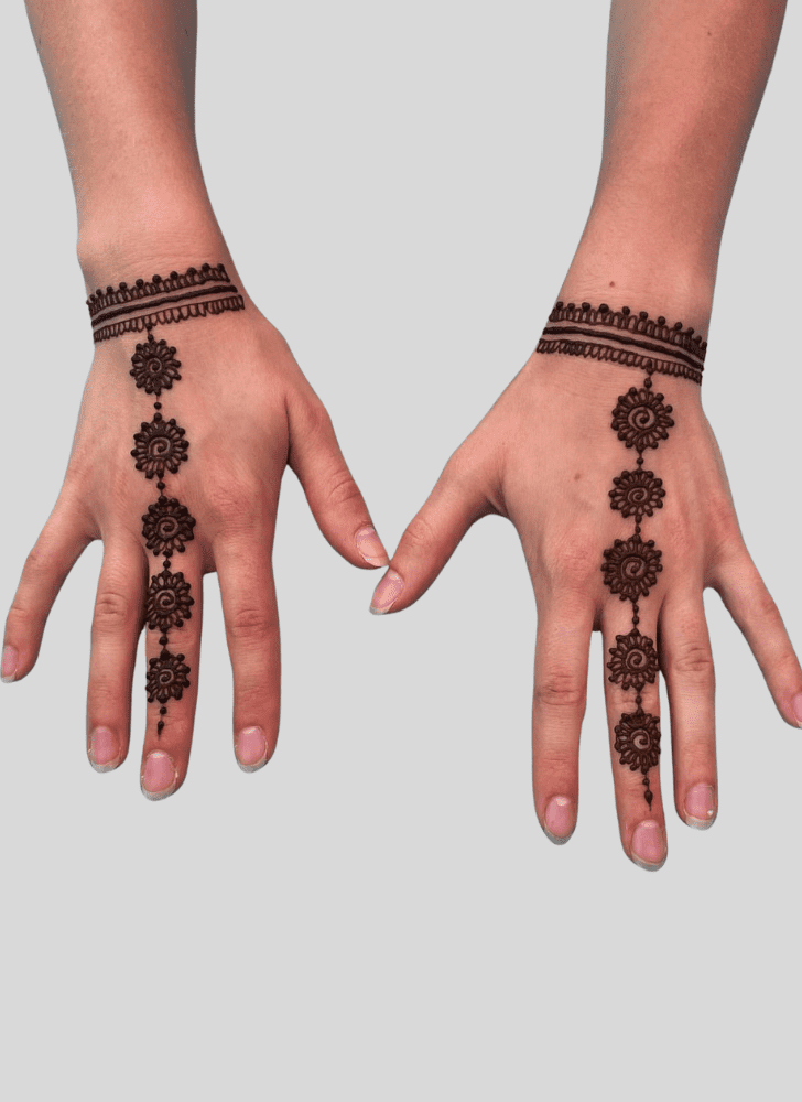 Magnetic Hand Finger Mehndi Design