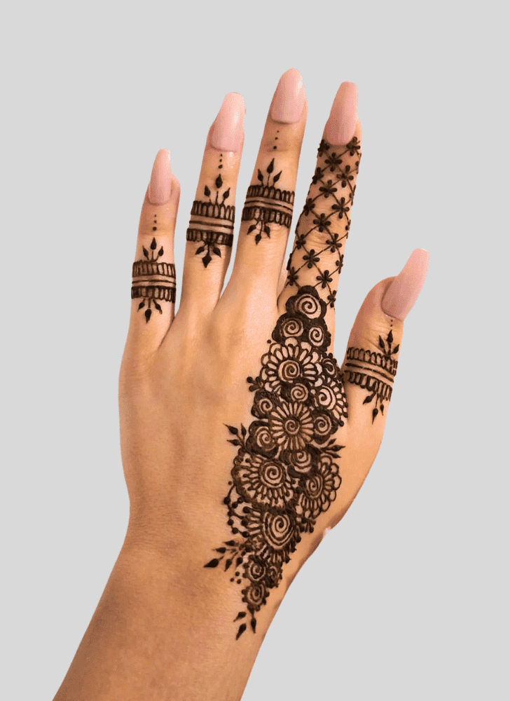 Radiant Hand Finger Mehndi Design