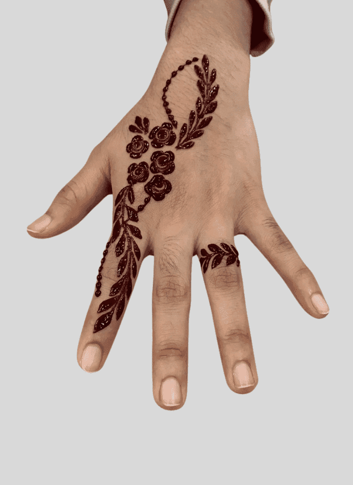 Resplendent Hand Finger Mehndi Design