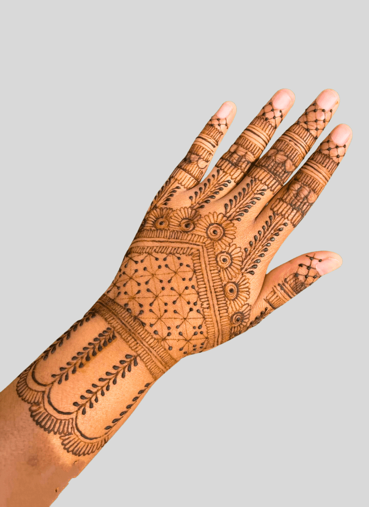 Slightly Hard Henna Design