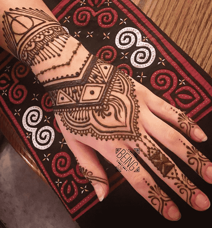 Enthralling Harry Potter Henna Design