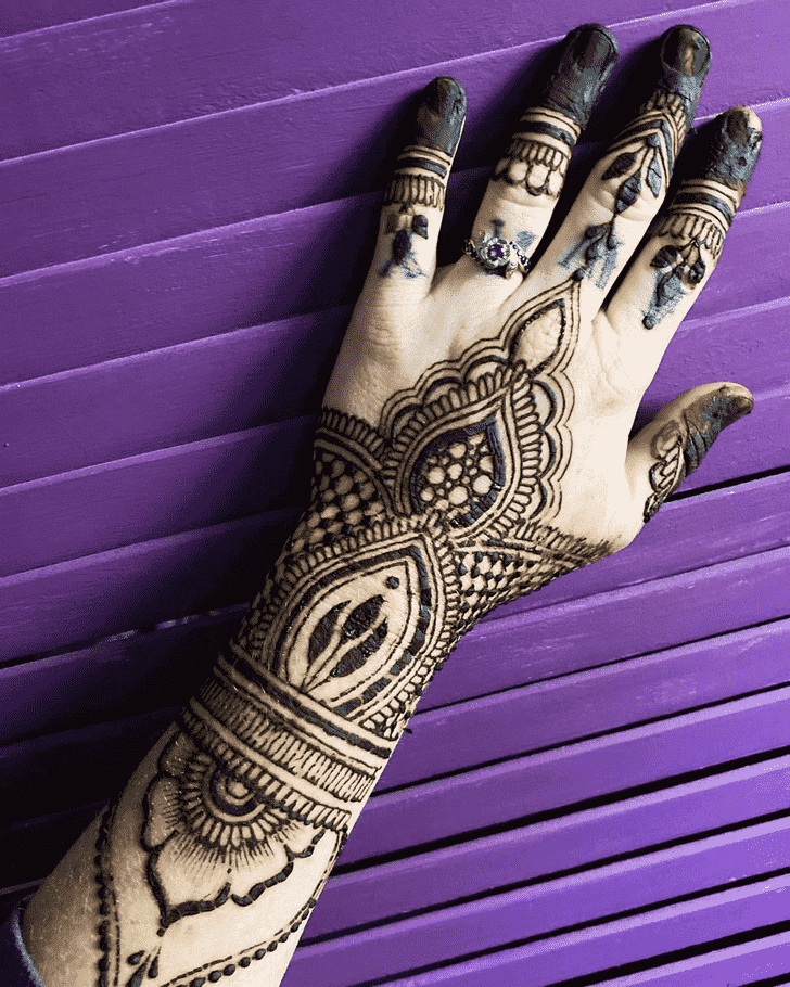 Excellent Harry Potter Henna Design