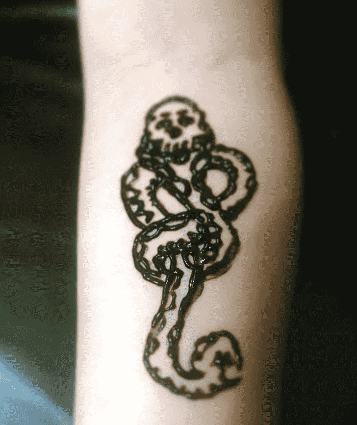 Marvelous Harry Potter Henna Design