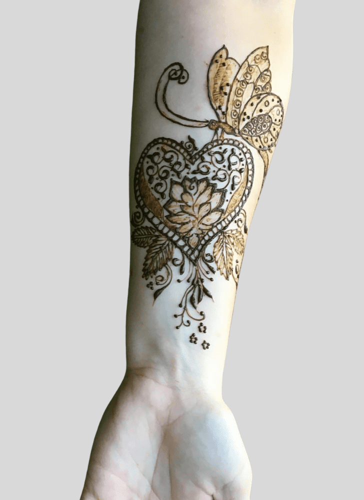 Elegant Heart Henna Design