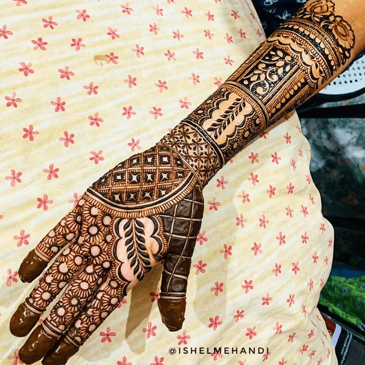 Fine Henna Design