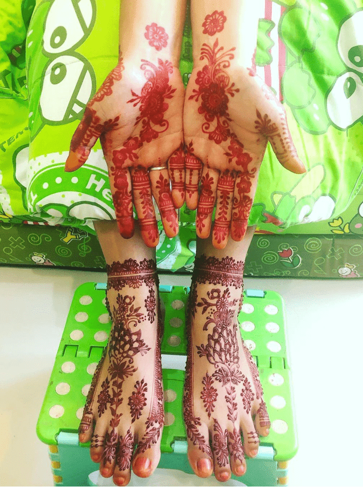 Nice Henna Design