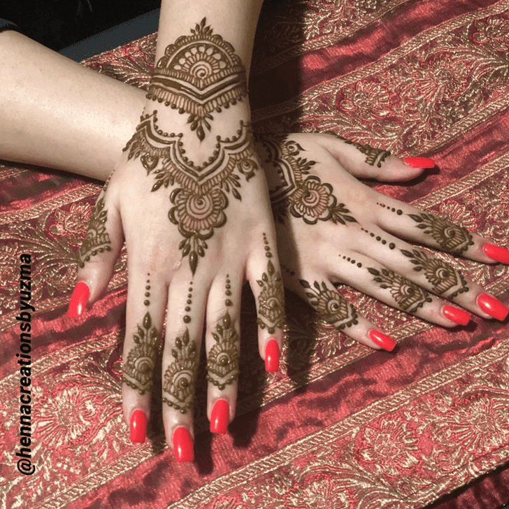 Refined Henna Design