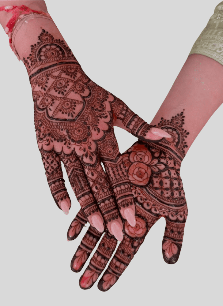 Graceful Holiday Henna Design