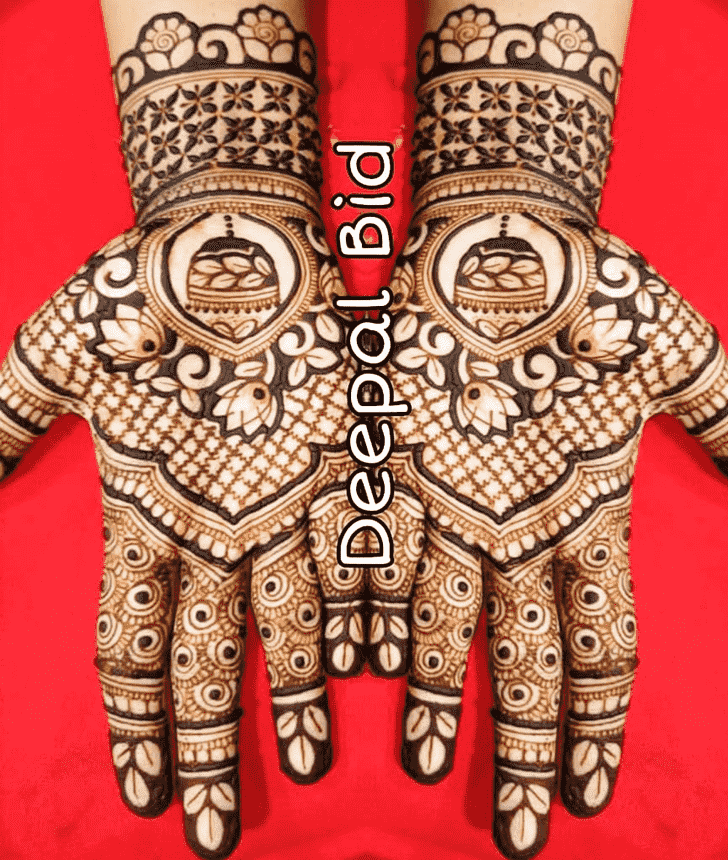 Enthralling Indo Western Henna Design