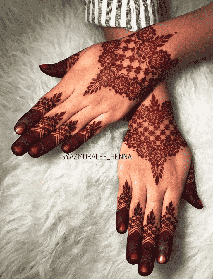 Exquisite Indore Henna Design