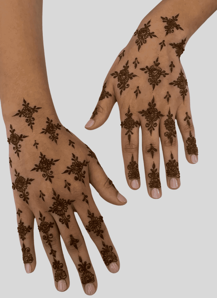 Enthralling Innovative Henna Design