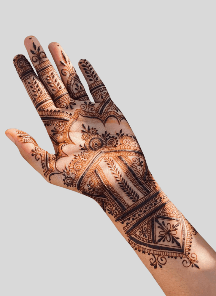 Enticing Innovative Henna Design