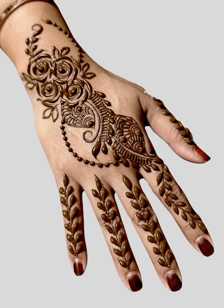 Lovely Innovative Mehndi Design