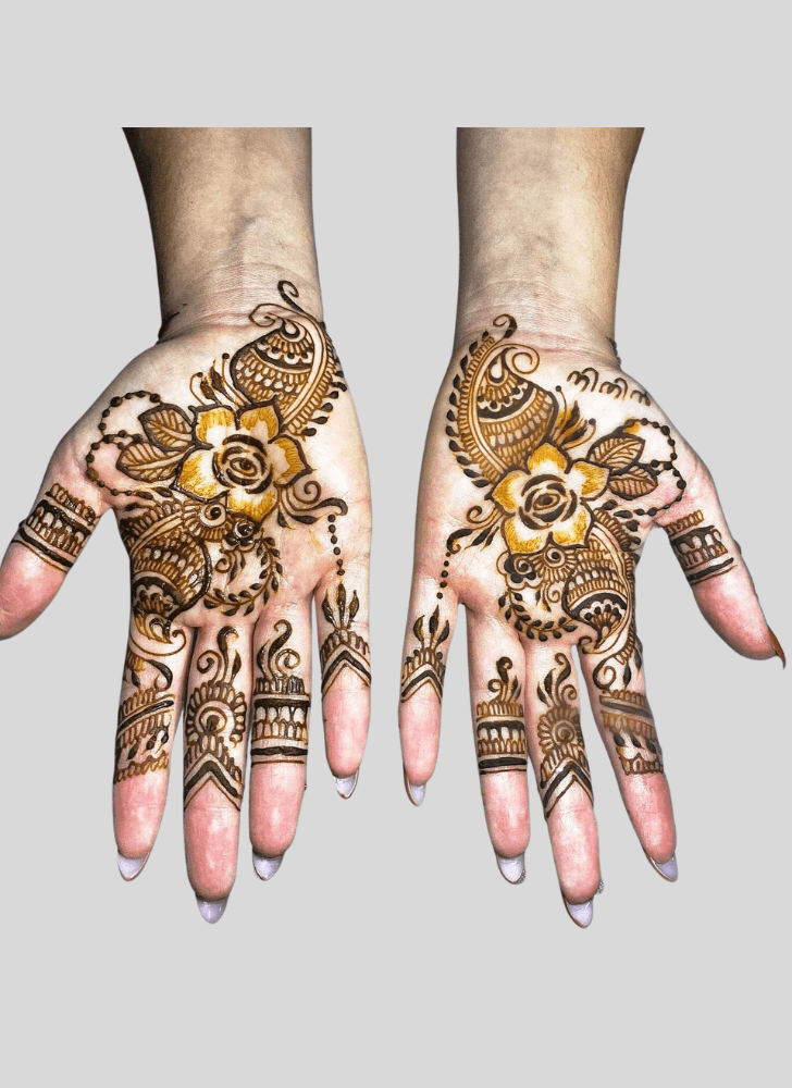 Exquisite Interesting Henna Design