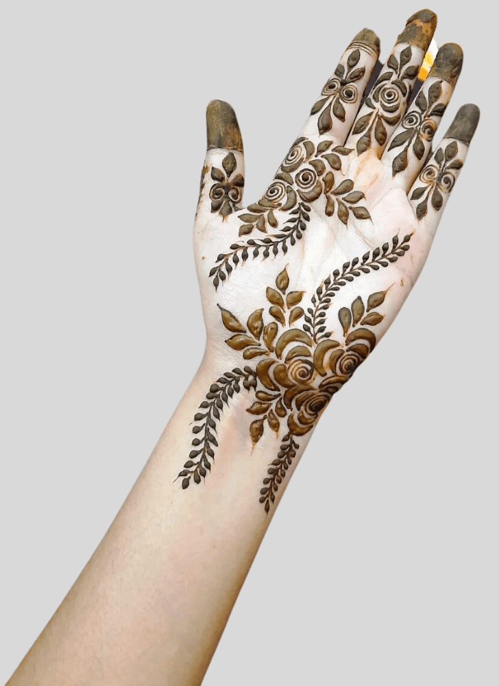 Grand Interesting Henna Design