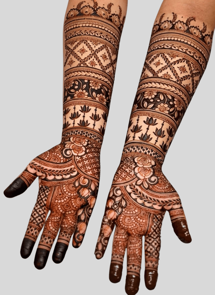 Exquisite Intricate Henna Design