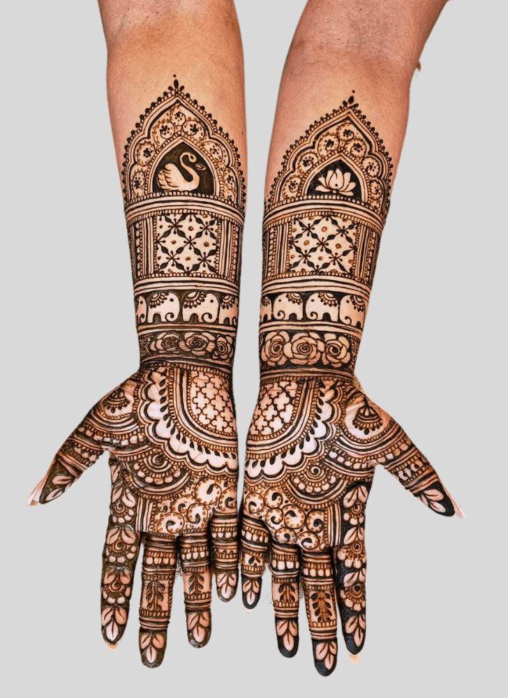 Fascinating Intricate Henna Design