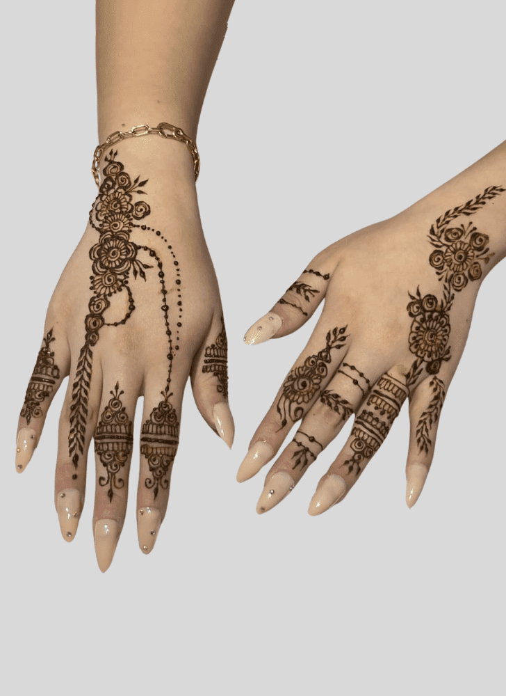 Stunning Intricate Henna Design