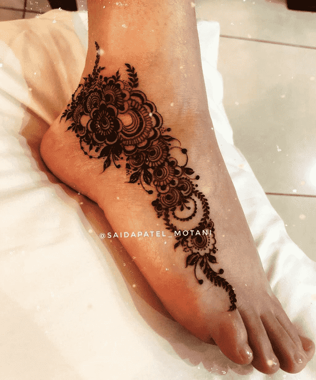 Enthralling Islamabad Henna Design