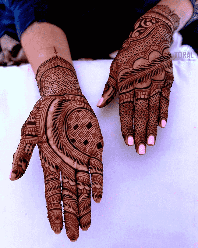 Good Looking Islamabad Henna Design