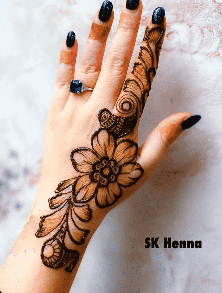 Comely Jaipur Henna Design