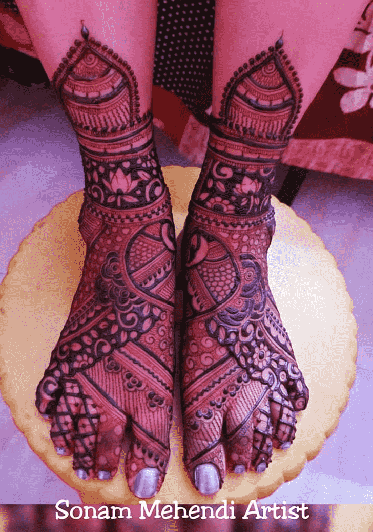 Delightful Jamshedpur Henna Design