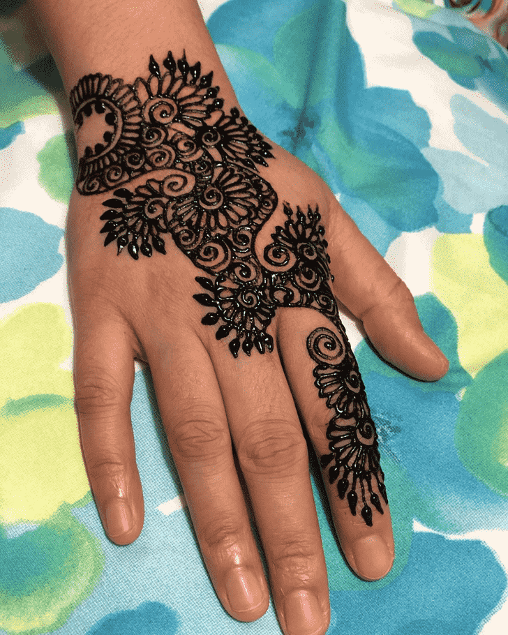 Good Looking Jamshedpur Henna Design