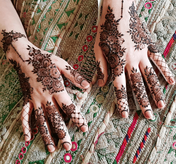 Graceful Japan Henna Design