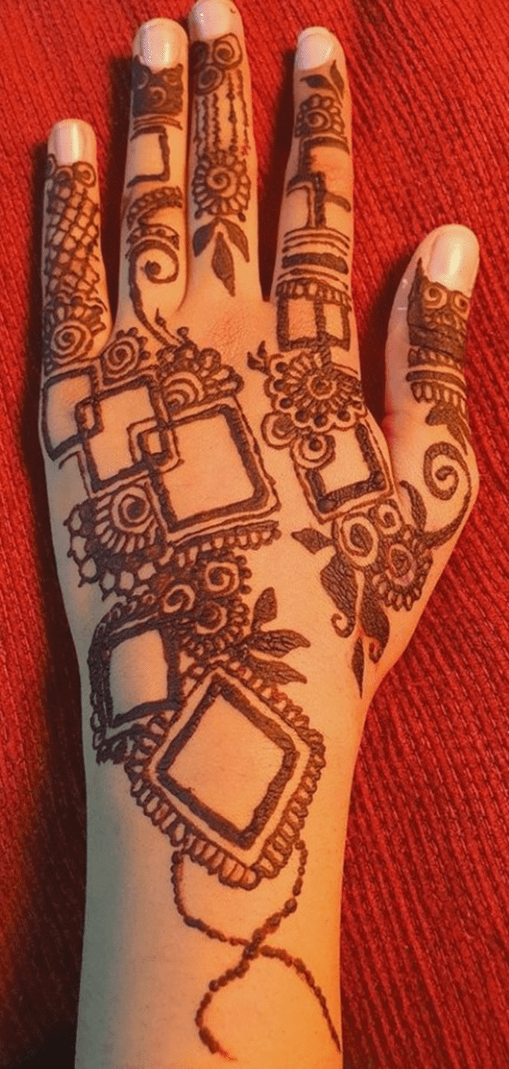 Shapely Japan Henna Design