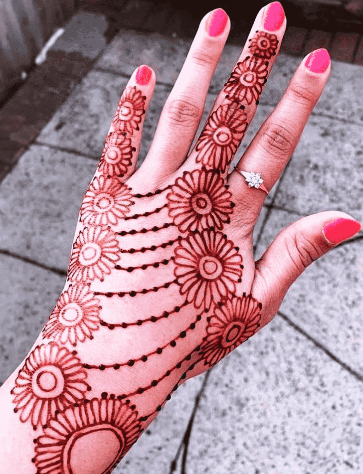 Fascinating Jewellery Henna Design