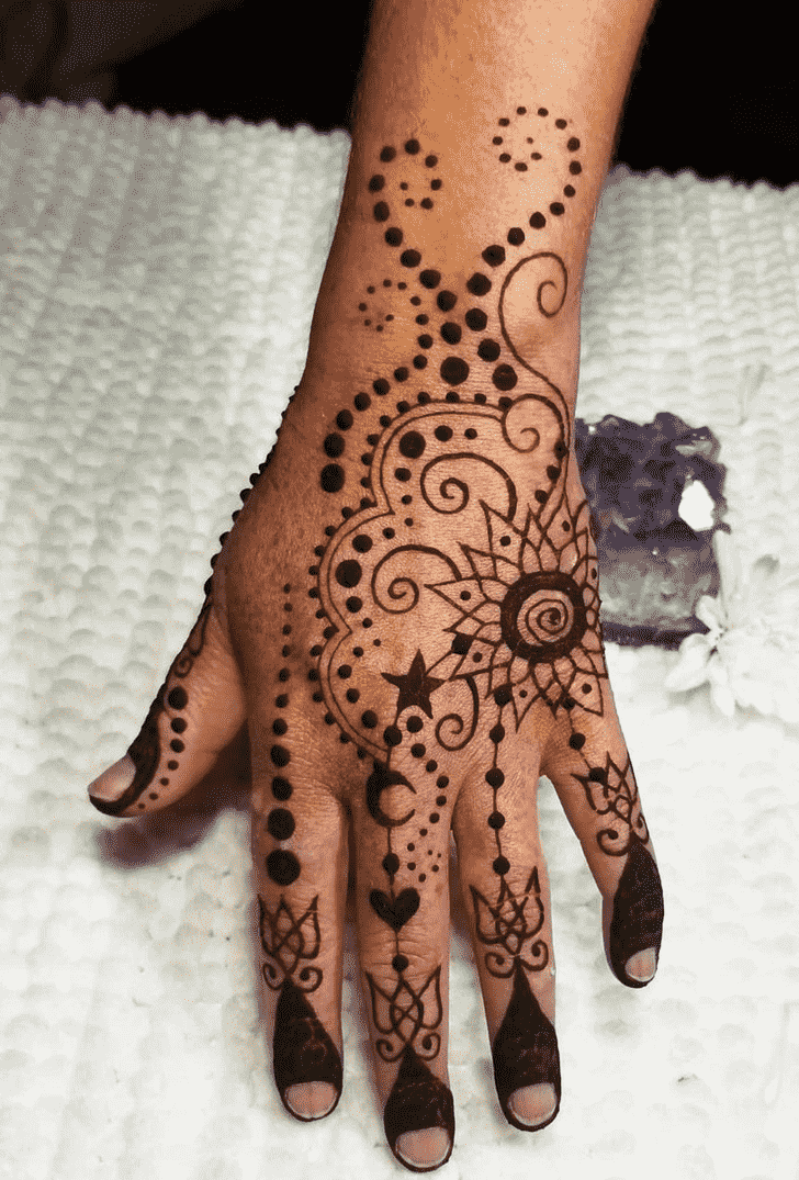 Grand Jewelry Henna Design