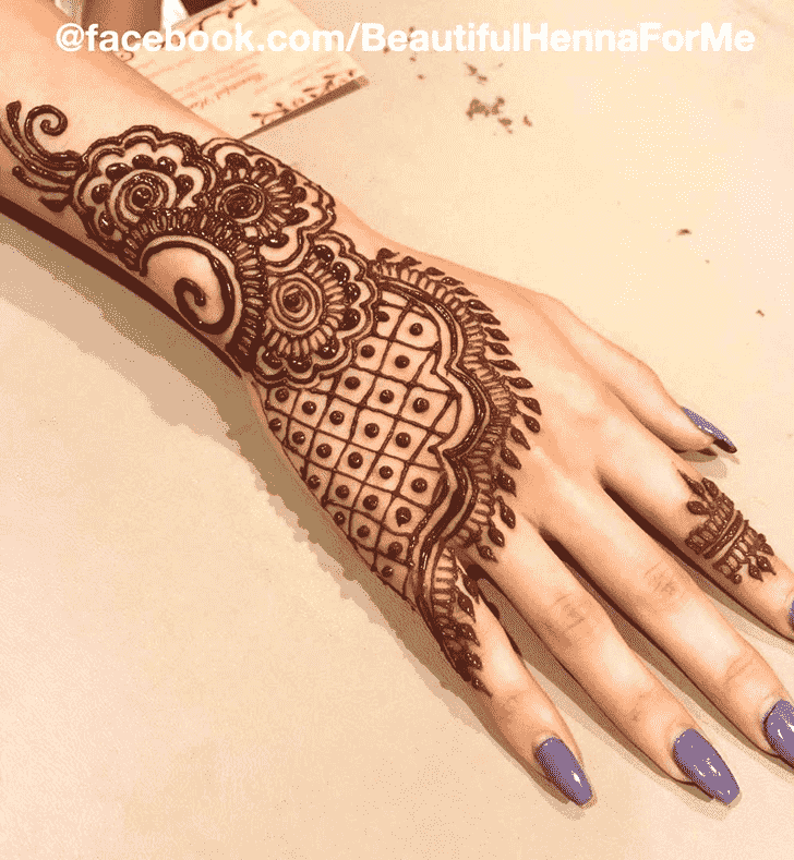 Slightly Jewelry Henna Design