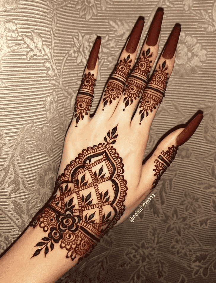 Ideal Jharkhand Henna Design