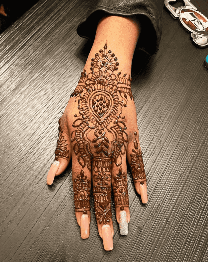 Inviting Jharkhand Henna Design