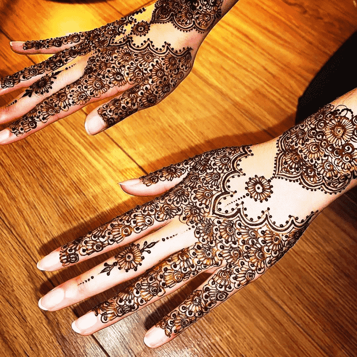 Delicate Jodhpur Henna Design