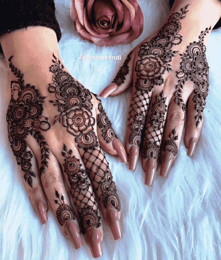 Inviting Jodhpur Henna Design