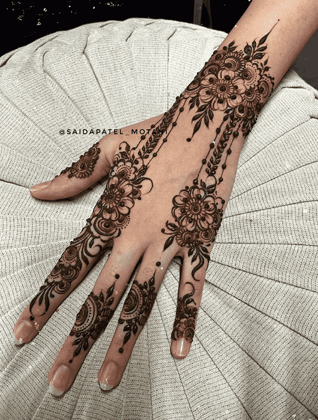 Beauteous Kabul Henna Design