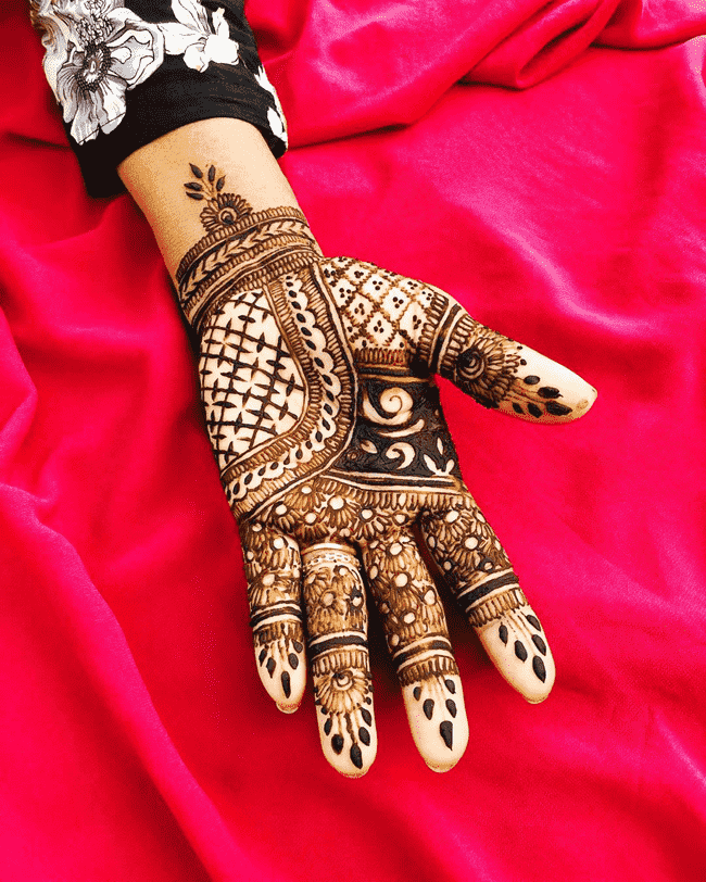 Elegant Kabul Henna Design