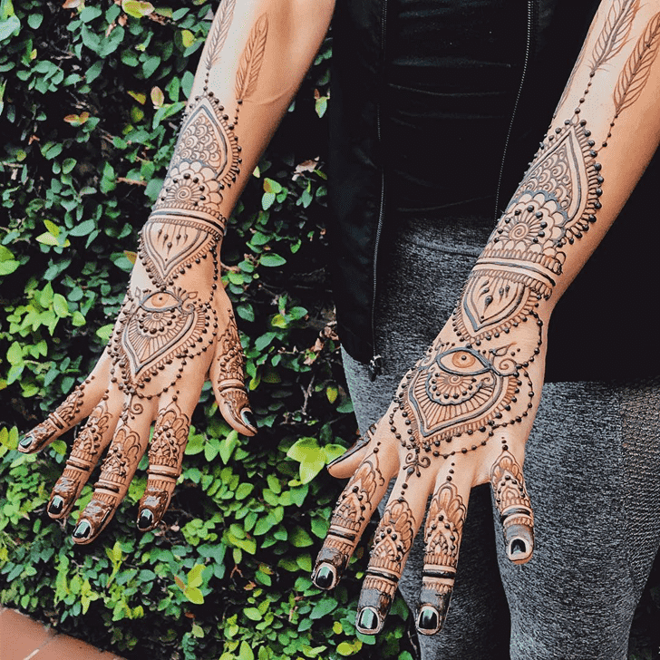 Adorable Karachi Henna Design