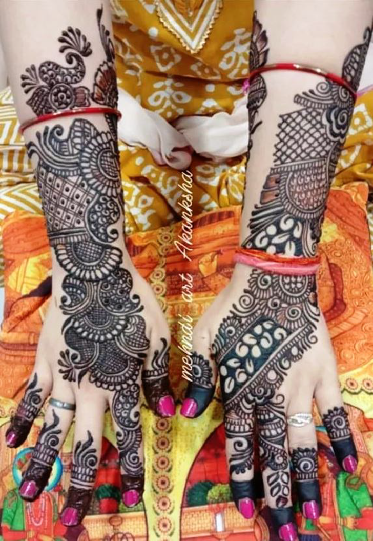 Awesome Karwachauth Special Henna Design