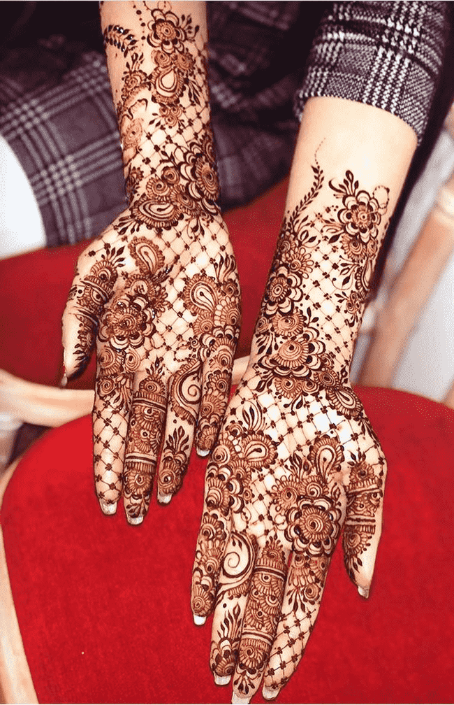 Slightly Kasauli Henna Design