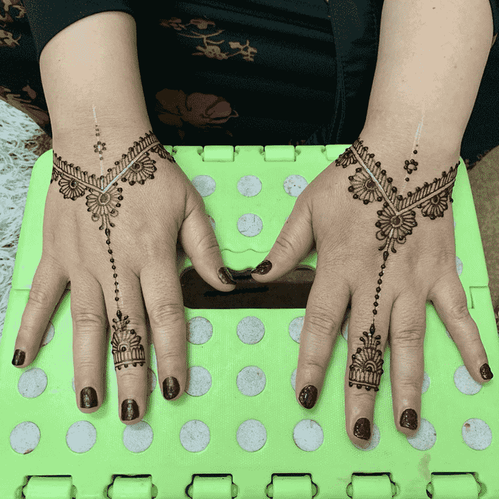 Wonderful Kasol Mehndi Design