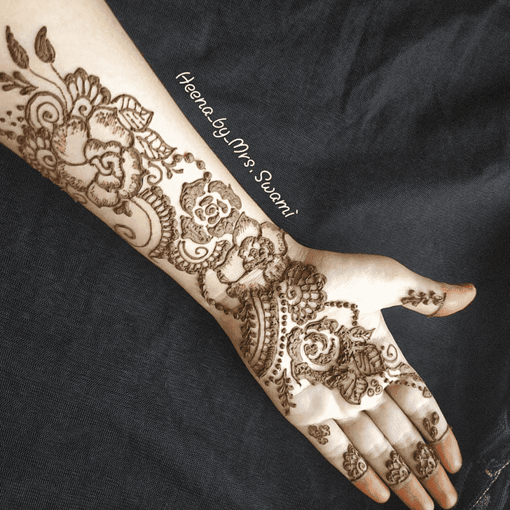 Slightly Kathmandu Henna Design