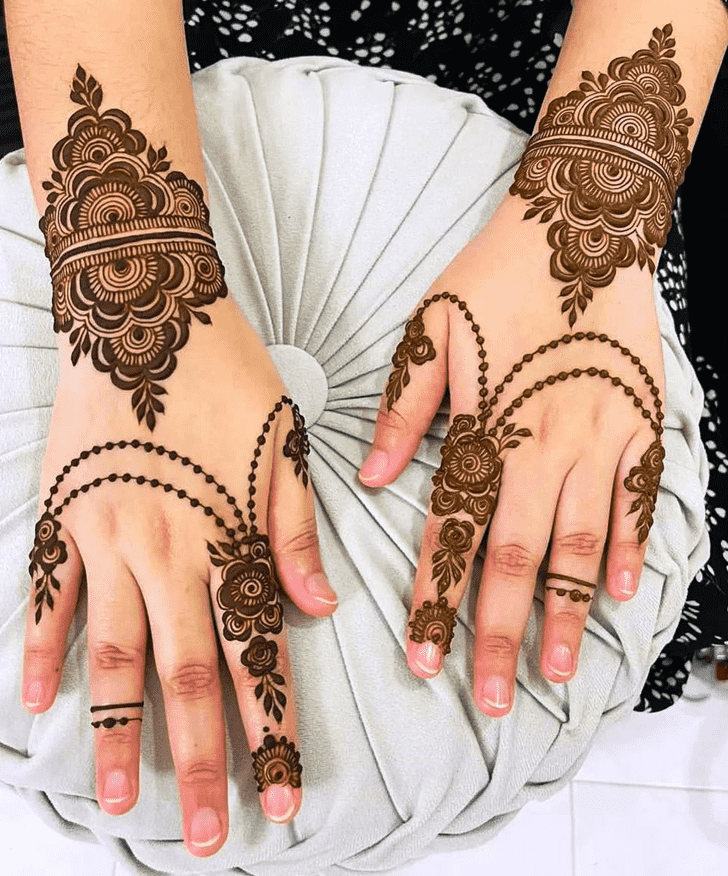 Exquisite Khafif Henna Design