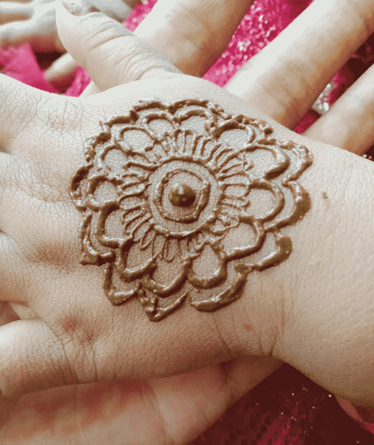 Elegant Kids Henna Design