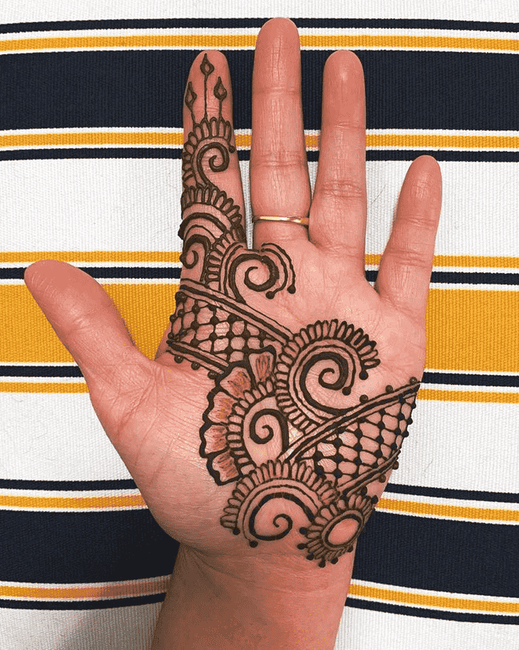 Delicate Kolkata Henna Design