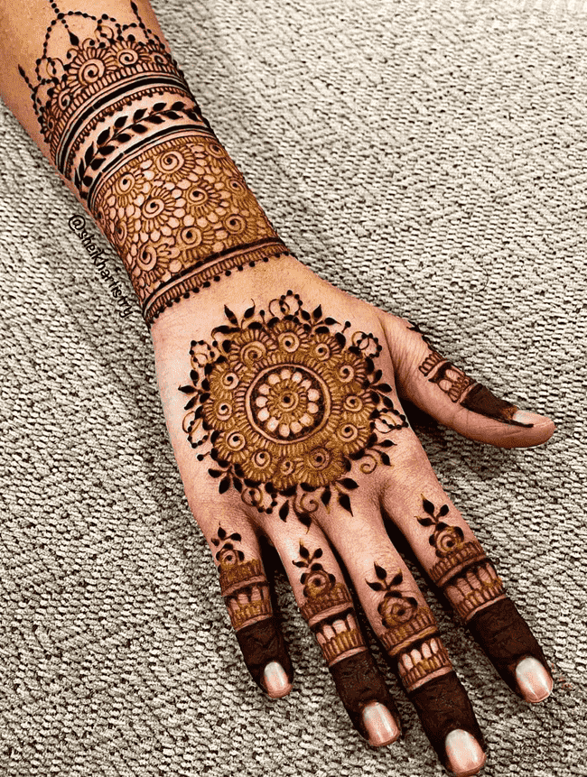 Good Looking Ladakh Henna Design