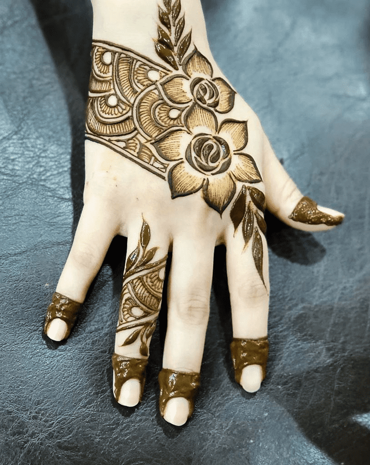 Excellent Lalitpur Henna Design